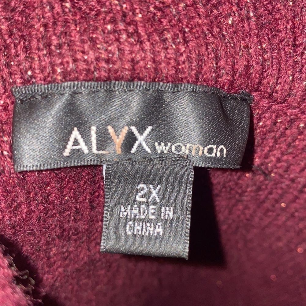 Alyssa short sleeve sweater - Picture 3 of 3
